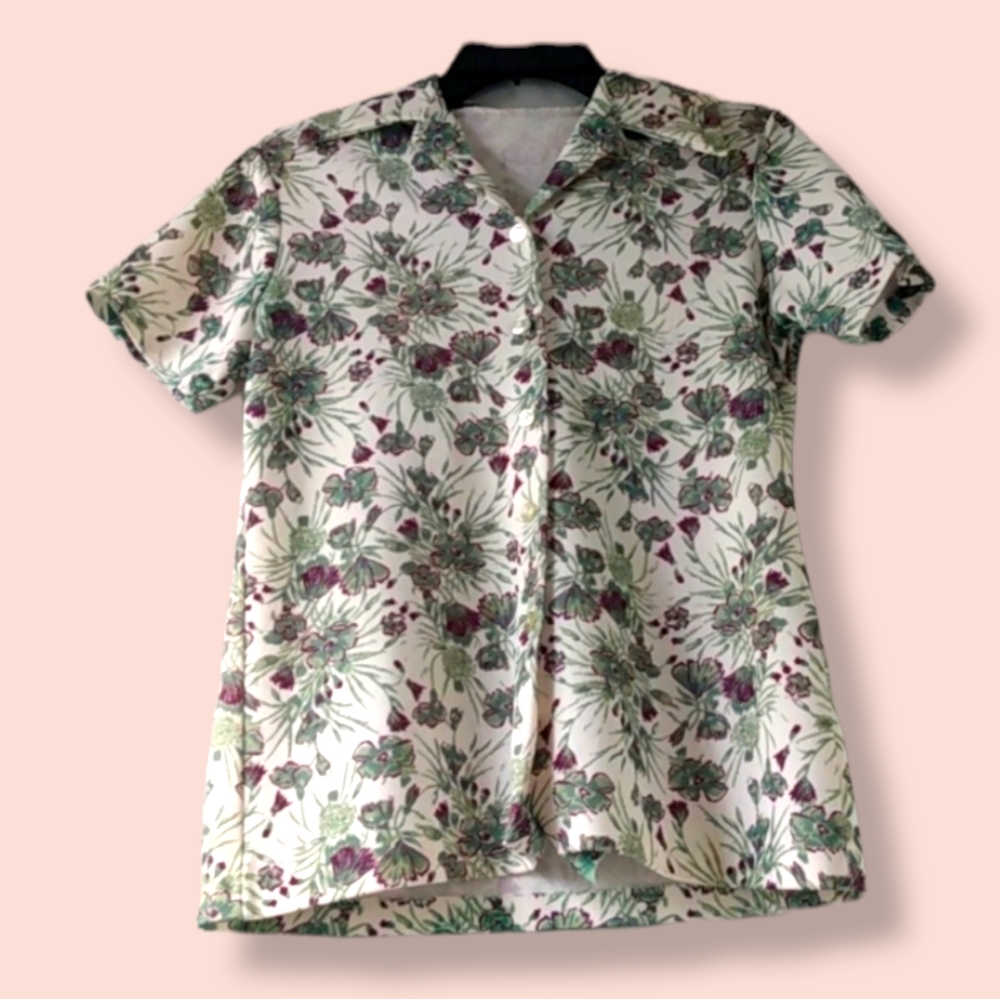 Women's Floral Button Down Short Sleeve Shirt